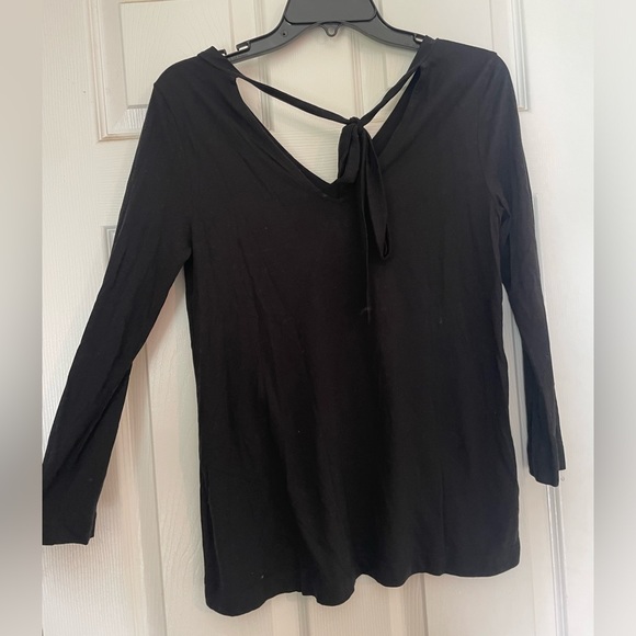 LOFT Black long sleeve comfy top with tie in the back XS - Picture 2 of 3